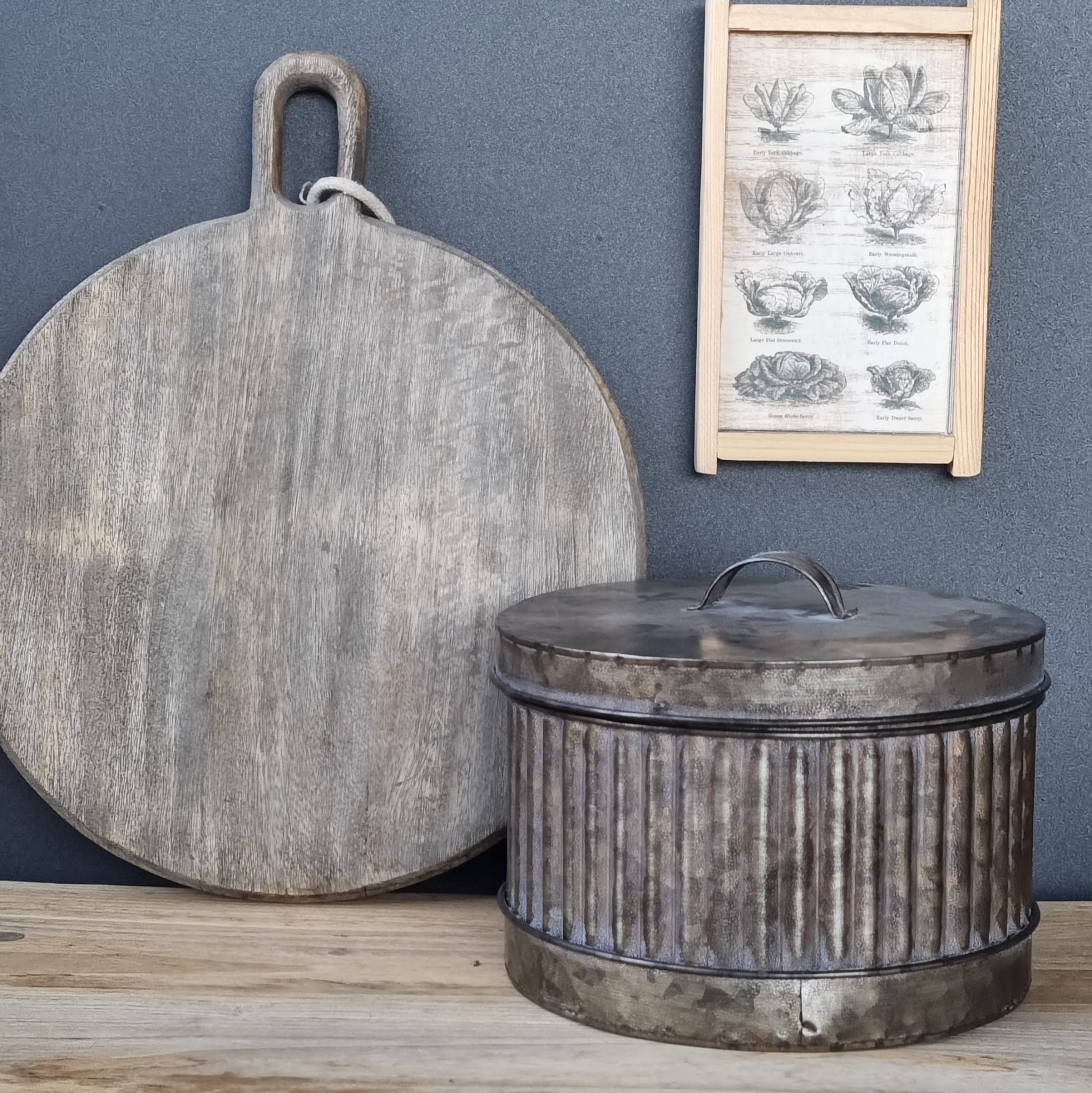 קופסאות פח עגולות – תמונה 2